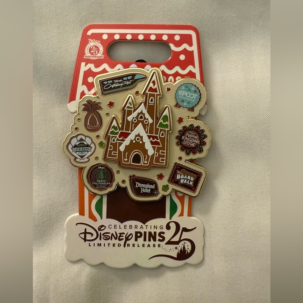 Disney 25th Anniversary Gingerbread Castle Resort Pin RARE!